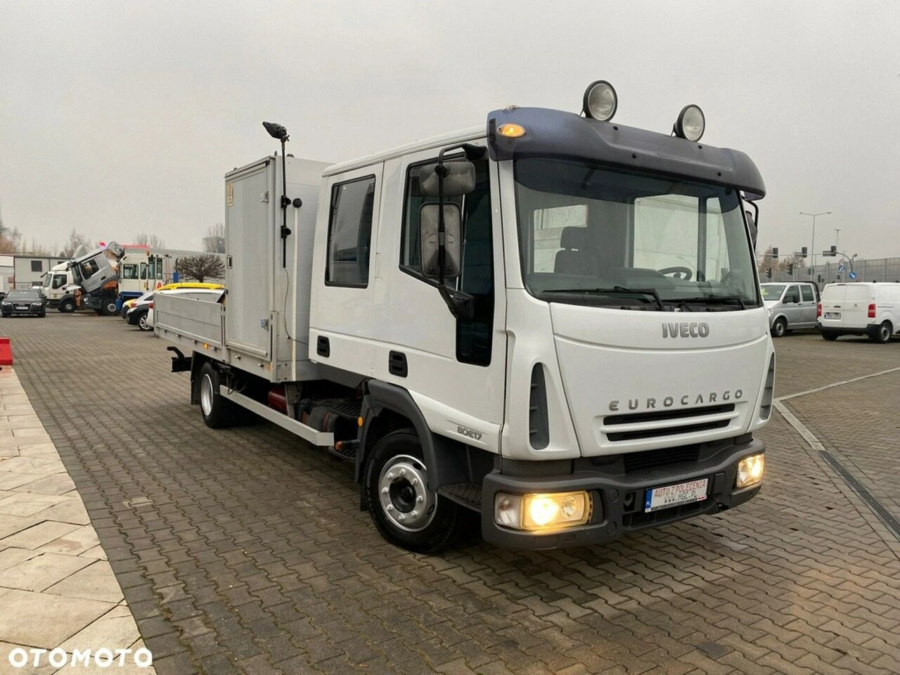 Iveco Eurocargo ML80E17 - Kamion sa tovarnim sandukom, Kamion sa dizalicom: slika 5 Iveco Eurocargo ML80E17 - Kamion sa tovarnim sandukom, Kamion sa dizalicom: slika 5