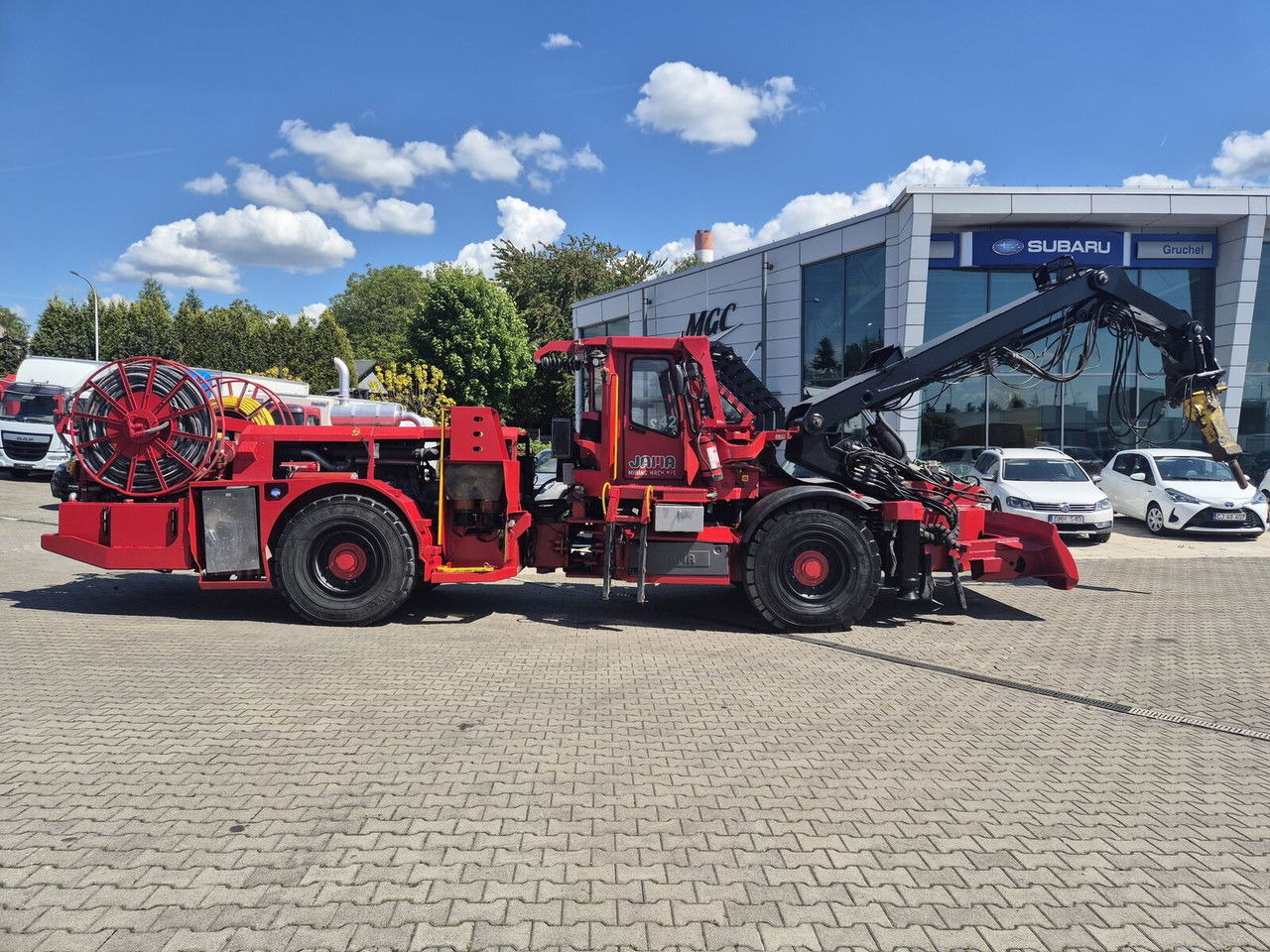 JAMA Diversen SBU8000 / Epirco Hammer / Scaler / Serviced Jama SBU8000 / Epirco Hammer / Scaler / Serviced - Rudarska mašina: slika 1 JAMA Diversen SBU8000 / Epirco Hammer / Scaler / Serviced Jama SBU8000 / Epirco Hammer / Scaler / Serviced - Rudarska mašina: slika 1