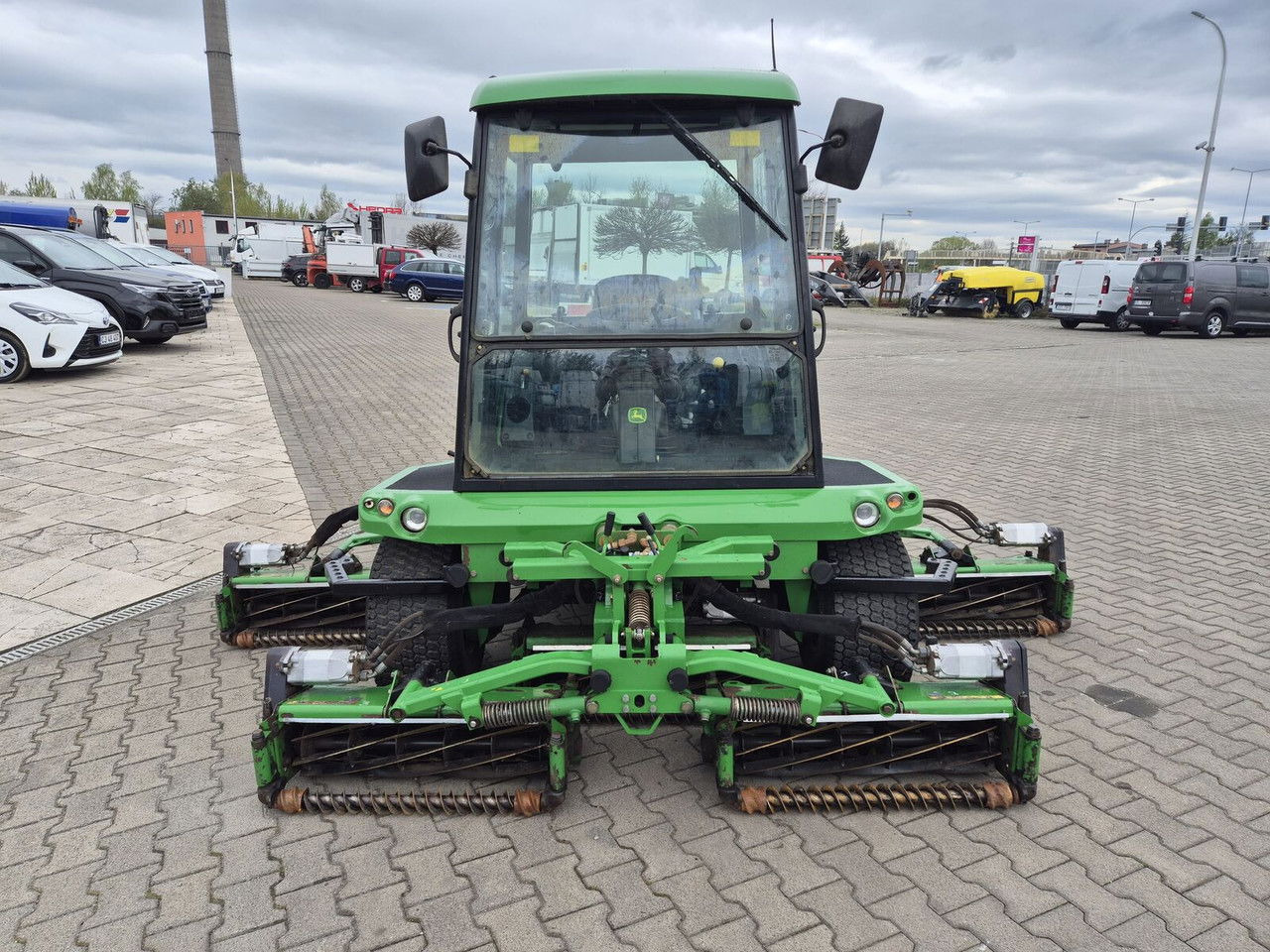 JOHN DEERE 1905 4WD / 2010 / Serviced / Cabin - Baštenska kosačica: slika 3 JOHN DEERE 1905 4WD / 2010 / Serviced / Cabin - Baštenska kosačica: slika 3