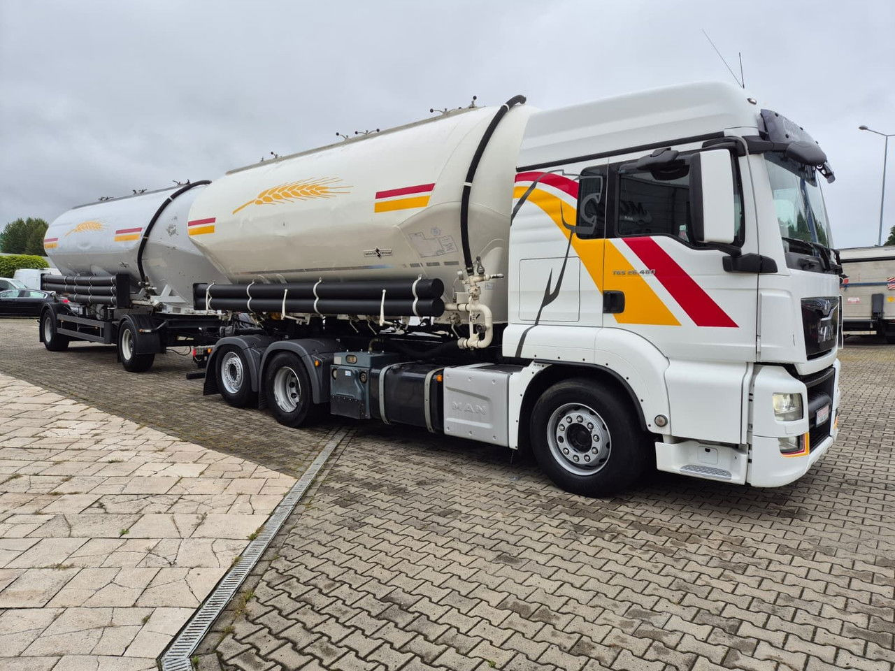 MAN TGS 26.480 Spritzer / 1 Owner /for transporting bulk materials - Kamion: slika 3 MAN TGS 26.480 Spritzer / 1 Owner /for transporting bulk materials - Kamion: slika 3