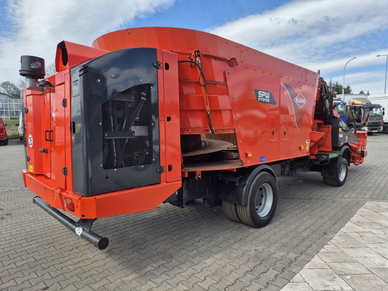 Kuhn SPW 22 Intense /feed wagon/ 1 Owner / NEW Service SPW 22 Intense /feed wago  Kuhn SPW 22 Intense /feed wagon/ 1 Owner / NEW Service SPW 22 Intense /feed wago: slika 9