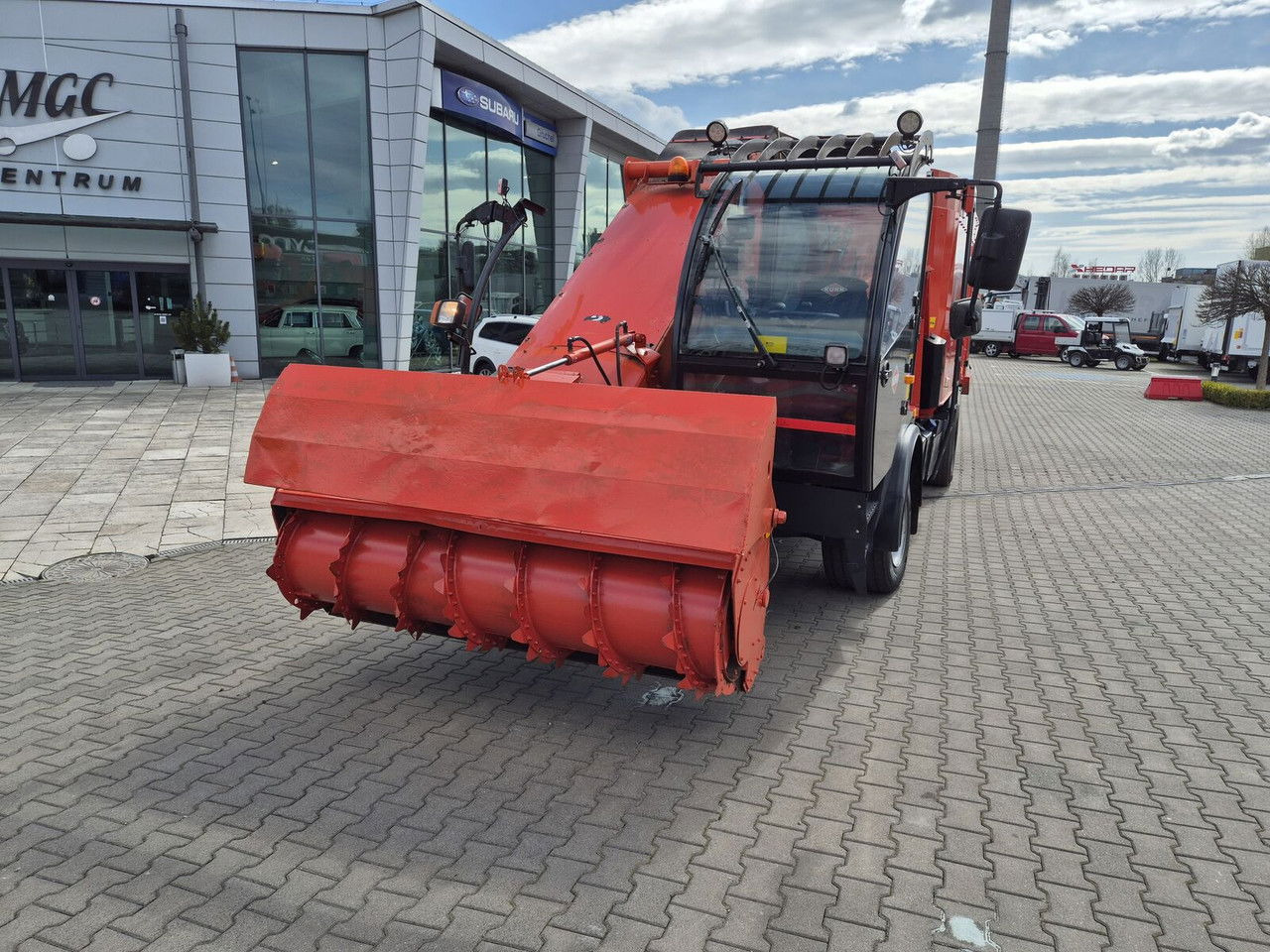 Kuhn SPW 22 Intense /feed wagon/ 1 Owner / NEW Service SPW 22 Intense /feed wago - Prikolica za mešanje stočne hrane: slika 4 Kuhn SPW 22 Intense /feed wagon/ 1 Owner / NEW Service SPW 22 Intense /feed wago - Prikolica za mešanje stočne hrane: slika 4