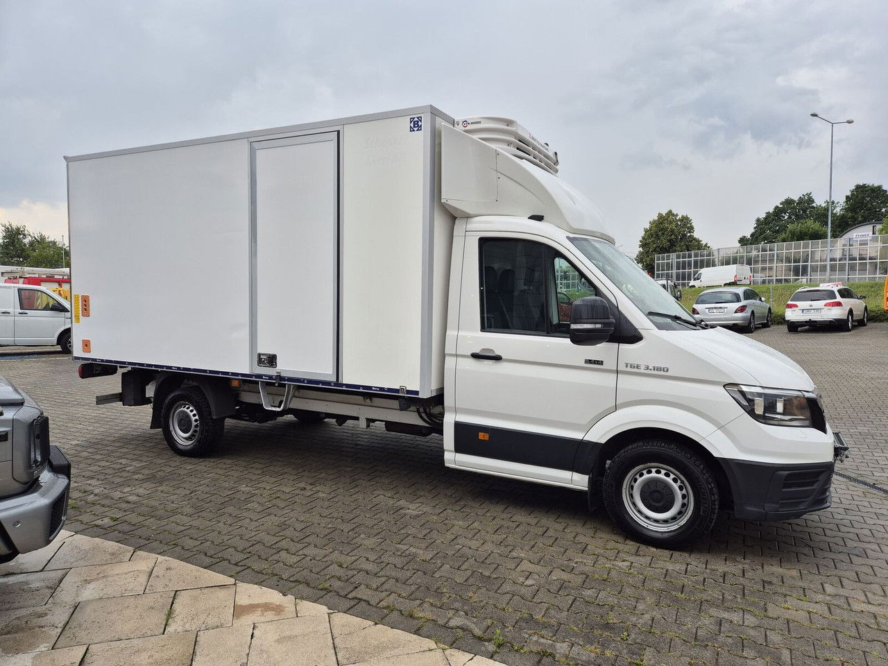 MAN TGE 3.180 DSG 4Motion / 4X4 / Mitsubishi / 1 Owner - Dostavno vozilo hladnjača: slika 5 MAN TGE 3.180 DSG 4Motion / 4X4 / Mitsubishi / 1 Owner - Dostavno vozilo hladnjača: slika 5