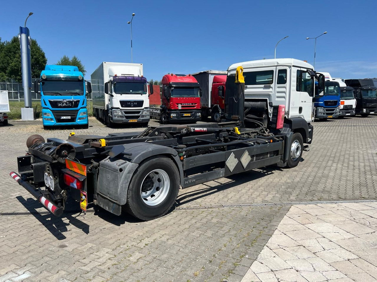 MAN TGS 18.320 - Kamion za prevoz kontejnera/ Kamion sa promenjivim sandukom: slika 5 MAN TGS 18.320 - Kamion za prevoz kontejnera/ Kamion sa promenjivim sandukom: slika 5