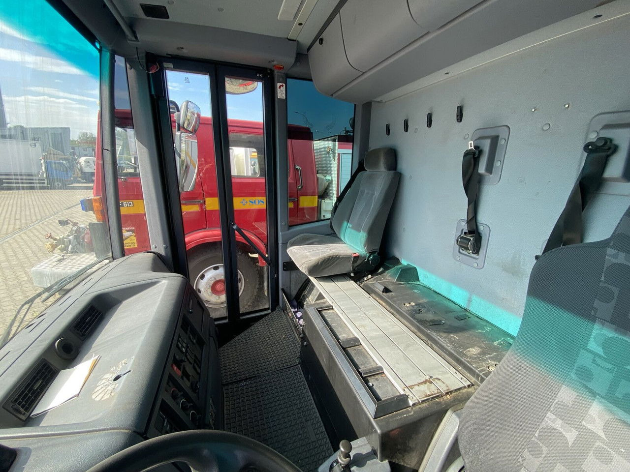 MERCEDES-BENZ Mercedes-Benz Eqonic 2628 - 1 Owner - Euro6 - LOW KM MERCEDES-BENZ Mercedes-Benz Eqonic 2628 - 1 Owner - Euro6 - LOW KM: slika 20 MERCEDES-BENZ Mercedes-Benz Eqonic 2628 - 1 Owner - Euro6 - LOW KM MERCEDES-BENZ Mercedes-Benz Eqonic 2628 - 1 Owner - Euro6 - LOW KM: slika 20