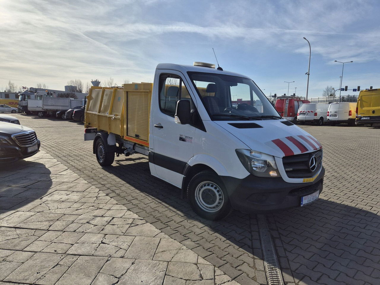 Mercedes-Benz Sprinter 316 CDi Aut. / Hummel HU2 / Webasto / 1 Owner - Kamion za smeće: slika 5 Mercedes-Benz Sprinter 316 CDi Aut. / Hummel HU2 / Webasto / 1 Owner - Kamion za smeće: slika 5
