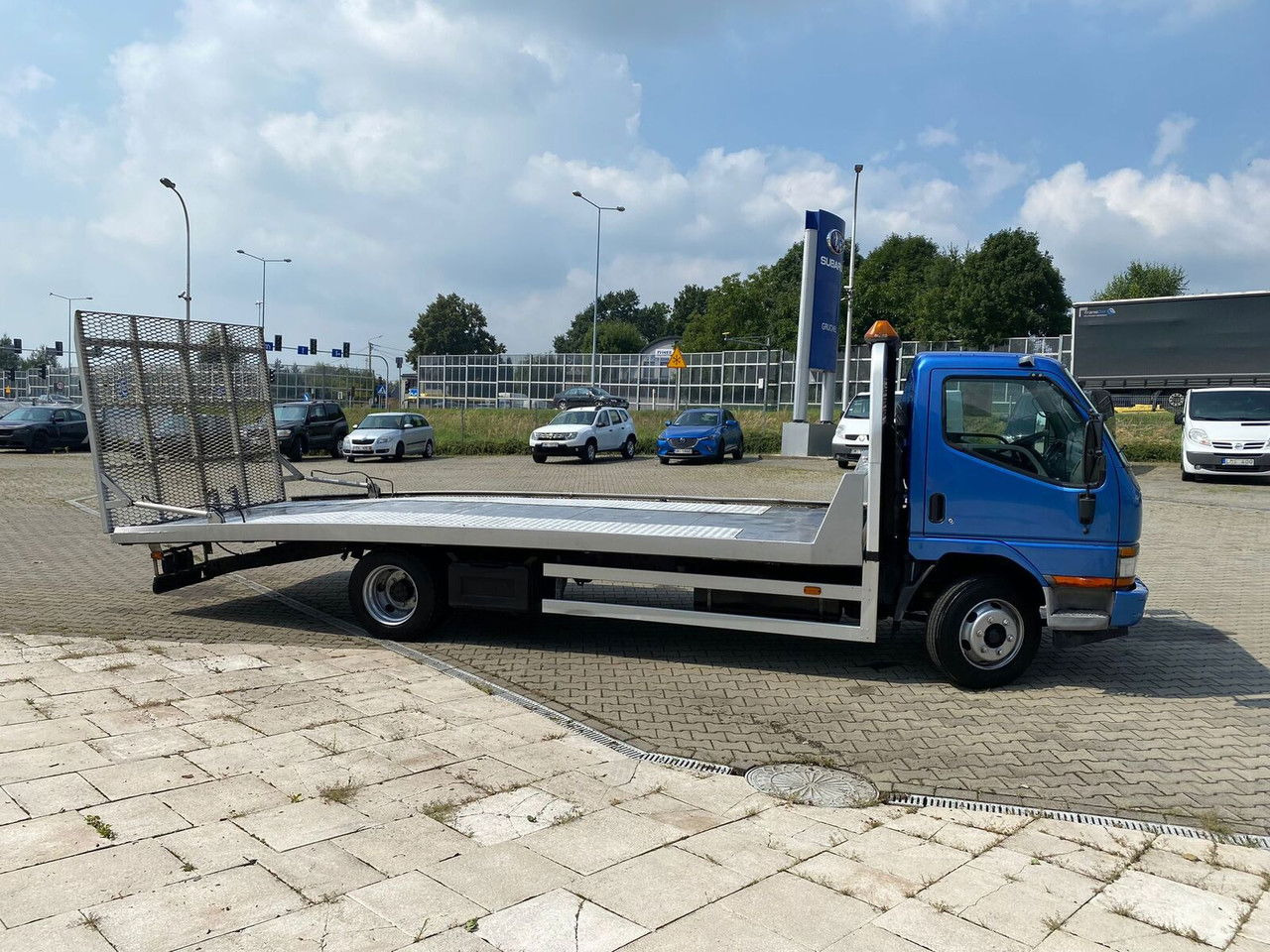 Mitsubishi Canter 3,0 D Mobile Platform / Hydraulic / Cars AND Machinery - Šlep vozilo: slika 5 Mitsubishi Canter 3,0 D Mobile Platform / Hydraulic / Cars AND Machinery - Šlep vozilo: slika 5