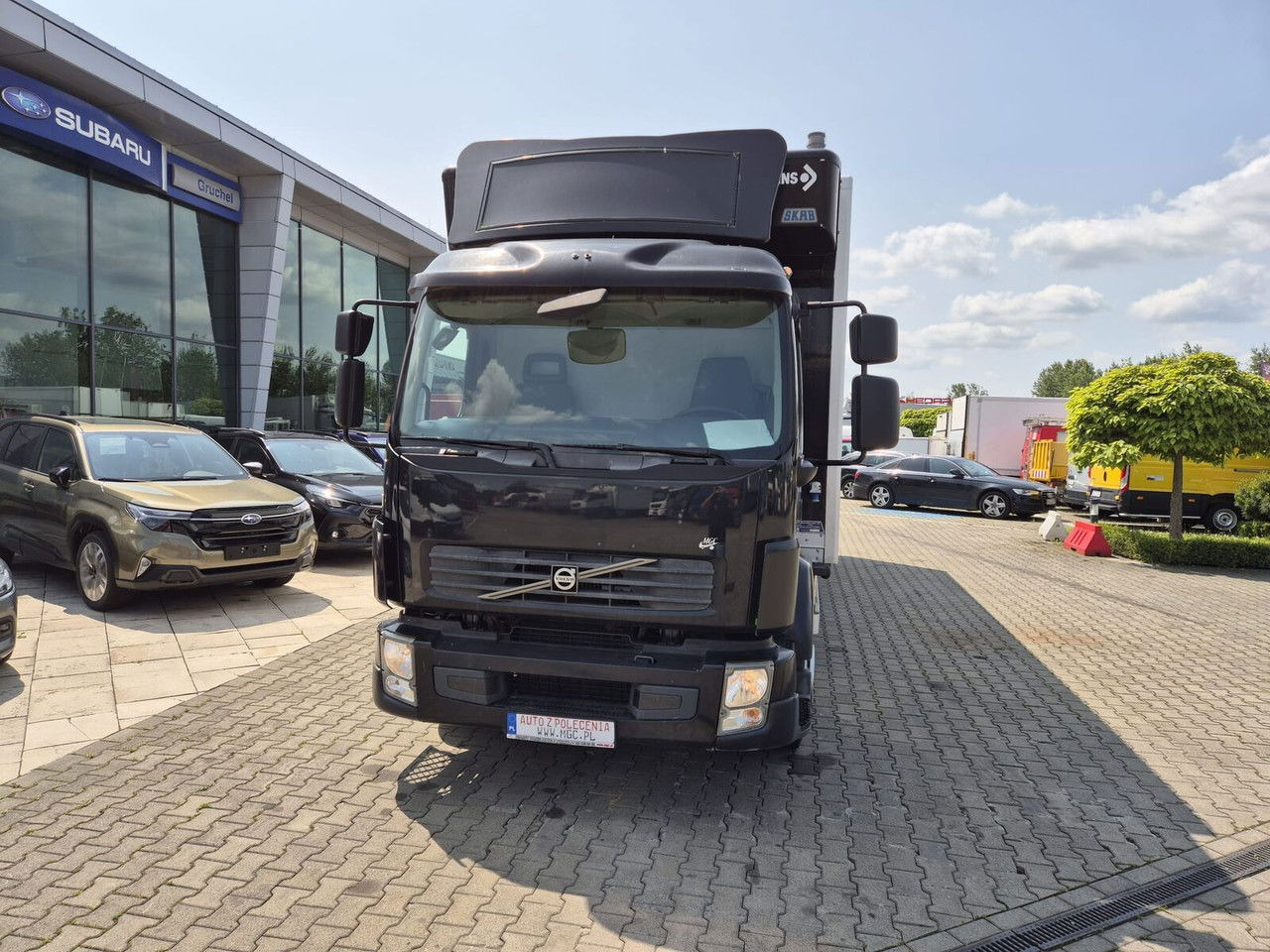 Volvo FL 240 - Kamion sa zatvorenim sandukom: slika 3 Volvo FL 240 - Kamion sa zatvorenim sandukom: slika 3
