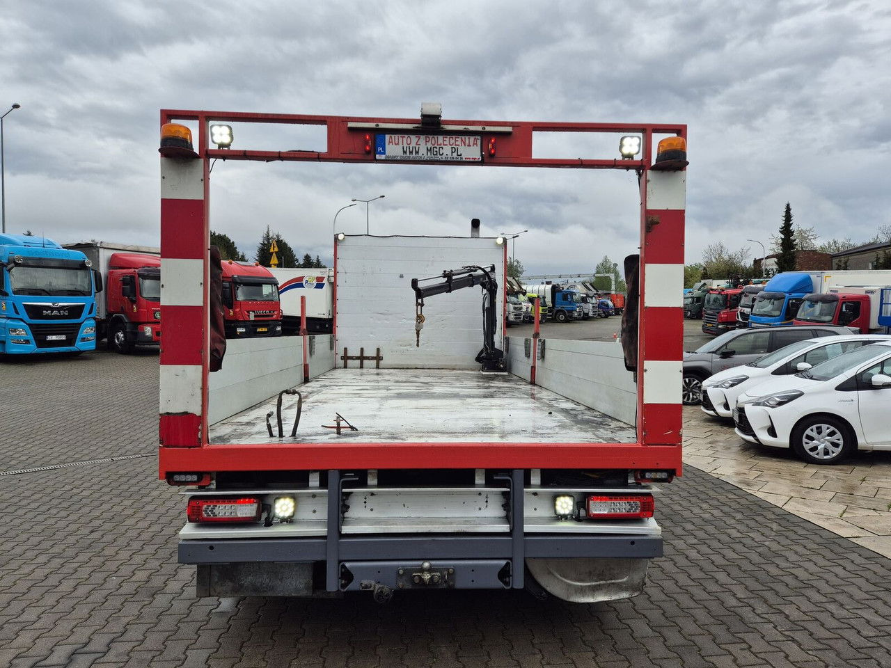 Volvo FM 330 Webasto / HDS Hiab / 1 Owner  Volvo FM 330 Webasto / HDS Hiab / 1 Owner: slika 8