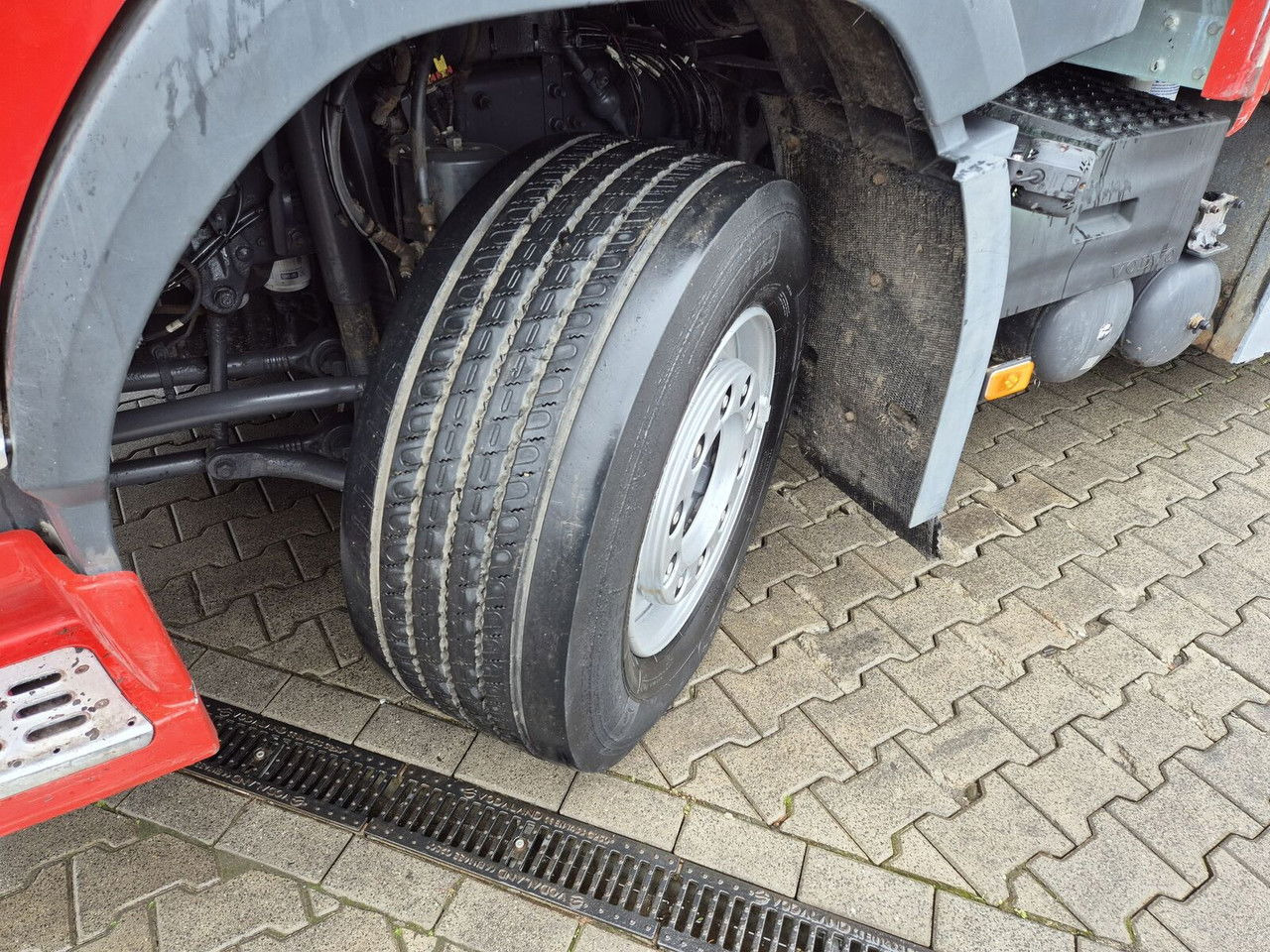 Volvo FM 330 Webasto / HDS Hiab / 1 Owner  Volvo FM 330 Webasto / HDS Hiab / 1 Owner: slika 14