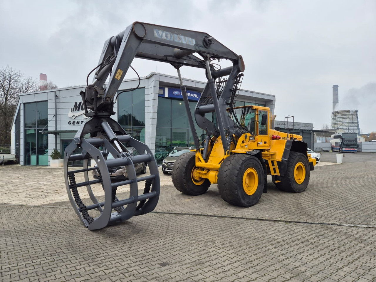 Volvo L180 E - Utovarivač točkaš: slika 1 Volvo L180 E - Utovarivač točkaš: slika 1