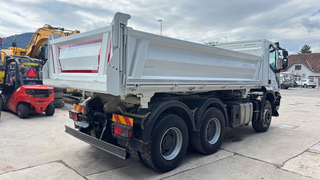 Iveco Trakker AD260 X46 Z 6x4 bordmatic tipper - Istovarivač: slika 5 Iveco Trakker AD260 X46 Z 6x4 bordmatic tipper - Istovarivač: slika 5