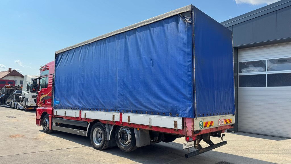 MAN TGX 26.440 6x2 box truck - retarder - lifting+steering axle - Kamion sa zatvorenim sandukom: slika 5 MAN TGX 26.440 6x2 box truck - retarder - lifting+steering axle - Kamion sa zatvorenim sandukom: slika 5