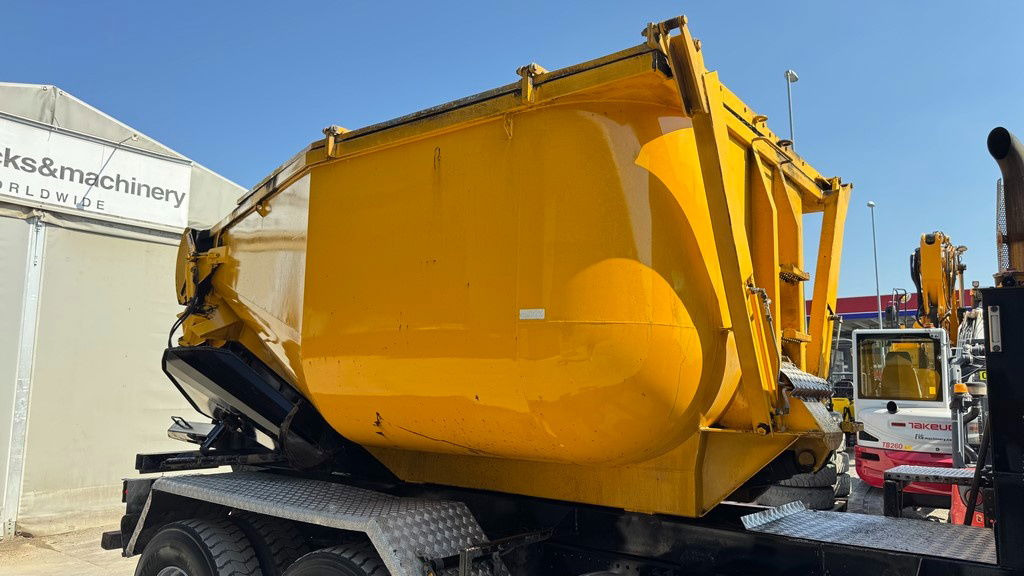 Meiller Asphalt mulda tipper - with chassis - Promenjivo telo istovarivača: slika 2 Meiller Asphalt mulda tipper - with chassis - Promenjivo telo istovarivača: slika 2