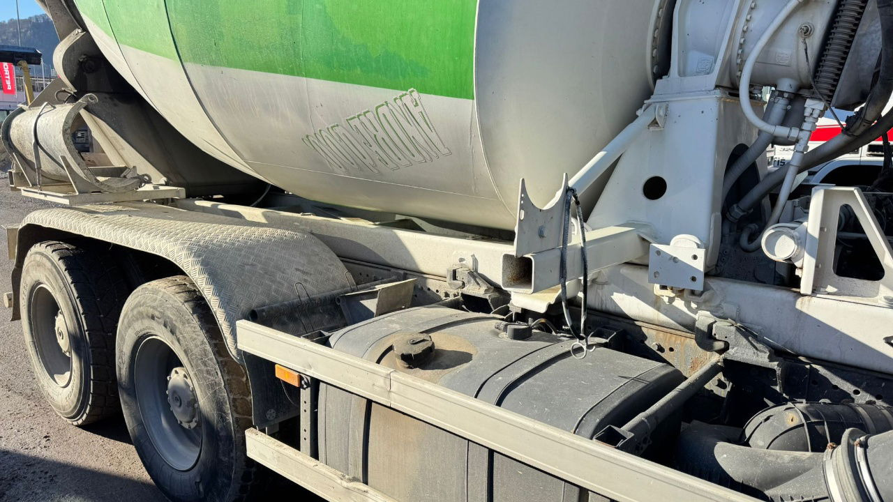 Mercedes-Benz Actros 2636 6x4 mixer stetter 7m3 - Mikser za beton: slika 4 Mercedes-Benz Actros 2636 6x4 mixer stetter 7m3 - Mikser za beton: slika 4