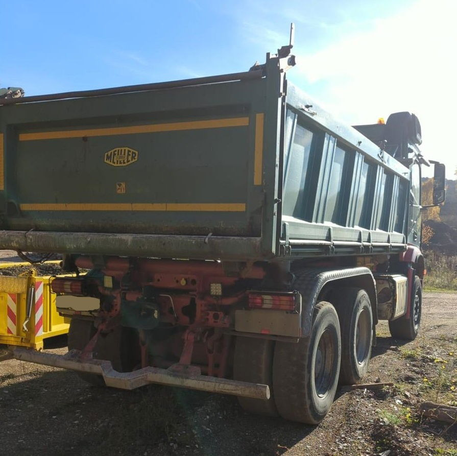Mercedes-Benz Actros 2651 6X4 meiller bordmatic tipper - Istovarivač: slika 3 Mercedes-Benz Actros 2651 6X4 meiller bordmatic tipper - Istovarivač: slika 3