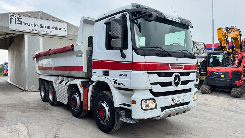 Mercedes-Benz Actros 3246 8X4 mulda tipper - retarder - hydr. back door - Istovarivač: slika 4 Mercedes-Benz Actros 3246 8X4 mulda tipper - retarder - hydr. back door - Istovarivač: slika 4