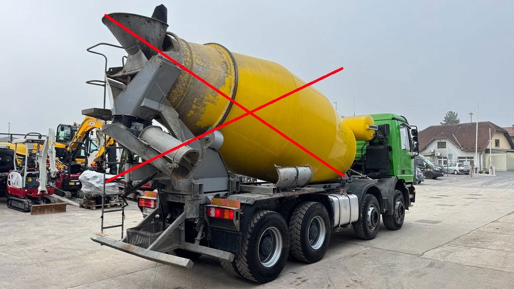 Mercedes-Benz Actros 4143 8x4 chassis - big axle - Kamion sa golom šasijom i zatvorenom kabinom: slika 4 Mercedes-Benz Actros 4143 8x4 chassis - big axle - Kamion sa golom šasijom i zatvorenom kabinom: slika 4