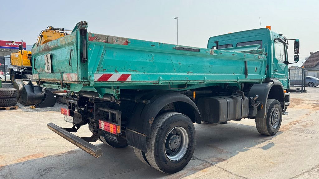 Mercedes-Benz Axor 1829 K 4x4 meiller tipper - Spring - Istovarivač: slika 4 Mercedes-Benz Axor 1829 K 4x4 meiller tipper - Spring - Istovarivač: slika 4
