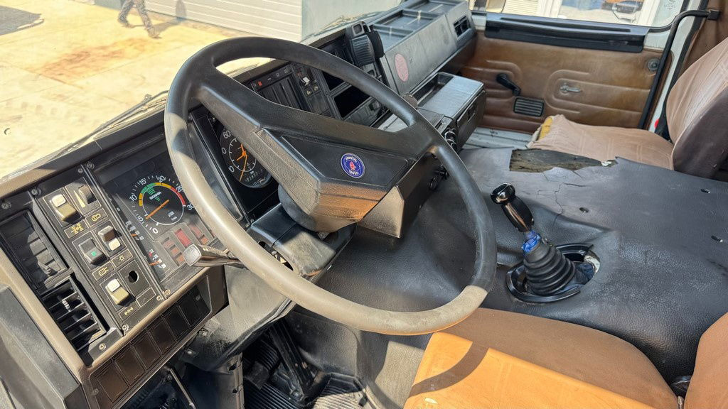 Istovarivač Scania 112 6x4 tipper - full spring: slika 22