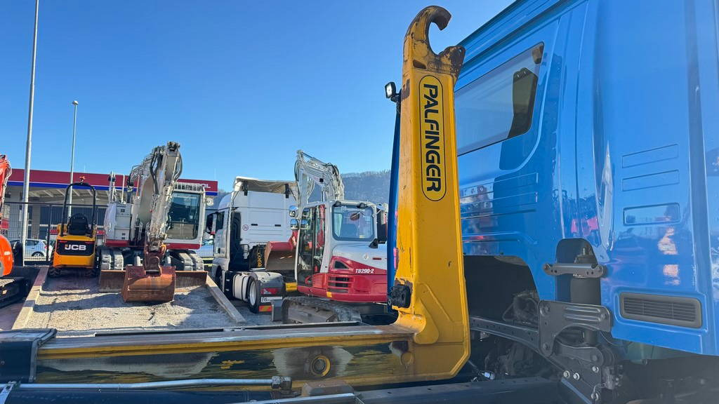 Scania P 360 6x2 palfinger abroll tipper - steering axle - Kamion za prevoz kontejnera/ Kamion sa promenjivim sandukom: slika 5 Scania P 360 6x2 palfinger abroll tipper - steering axle - Kamion za prevoz kontejnera/ Kamion sa promenjivim sandukom: slika 5