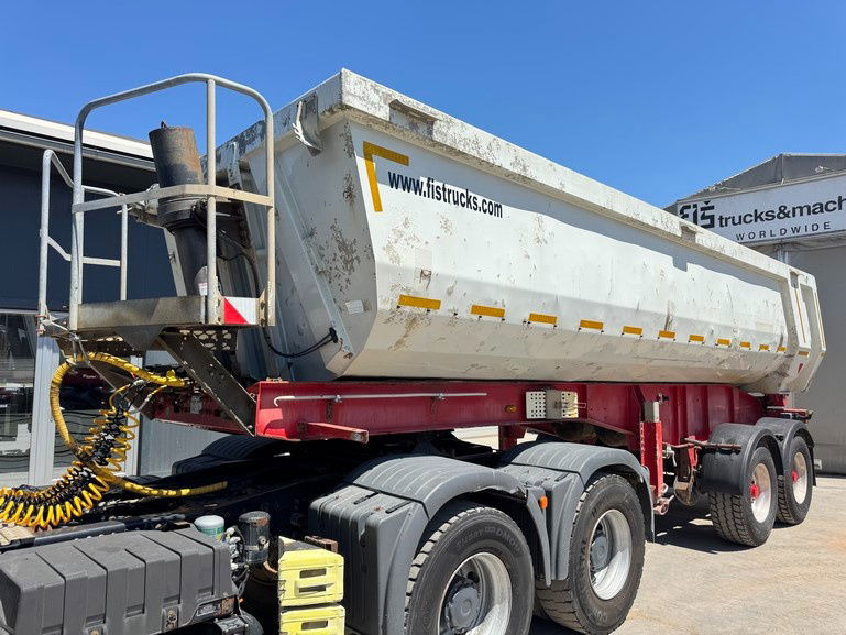Schwarzmüller K202 2-Axle Tipper - Taurpaulin - Poluprikolica istovarivača: slika 1 Schwarzmüller K202 2-Axle Tipper - Taurpaulin - Poluprikolica istovarivača: slika 1