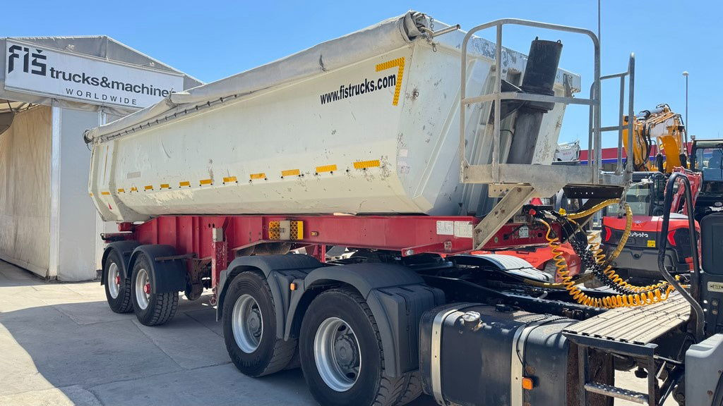 Schwarzmüller K202 2-Axle Tipper - Taurpaulin - Poluprikolica istovarivača: slika 2 Schwarzmüller K202 2-Axle Tipper - Taurpaulin - Poluprikolica istovarivača: slika 2