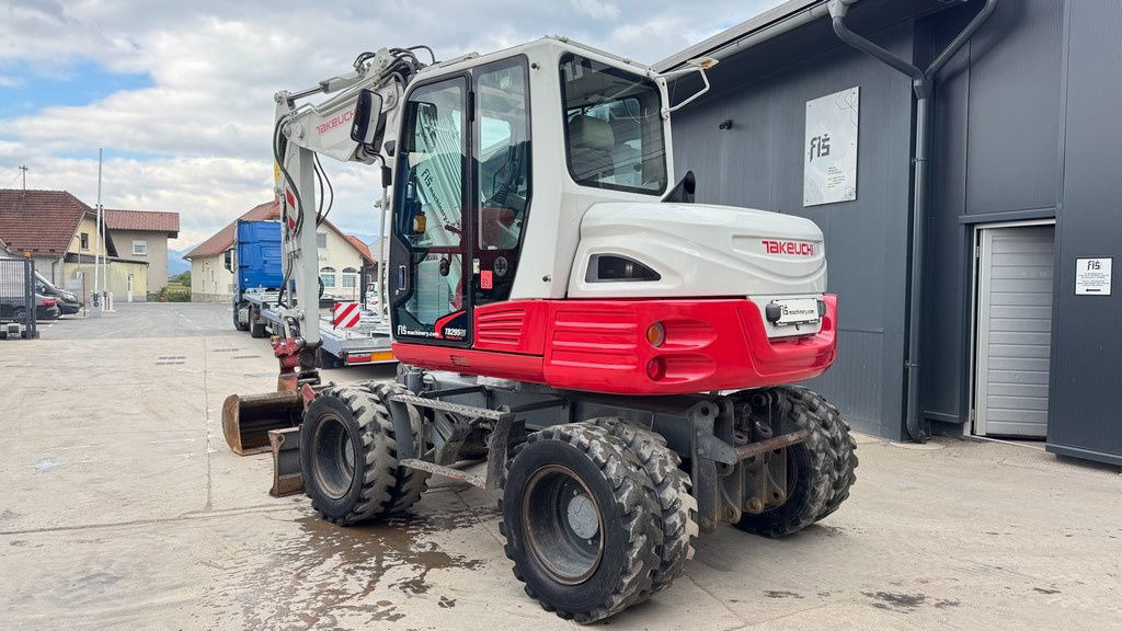 Takeuchi TB295W - 2014 Year - Powertilt - 3X Buckets - Bager točkaš: slika 3 Takeuchi TB295W - 2014 Year - Powertilt - 3X Buckets - Bager točkaš: slika 3