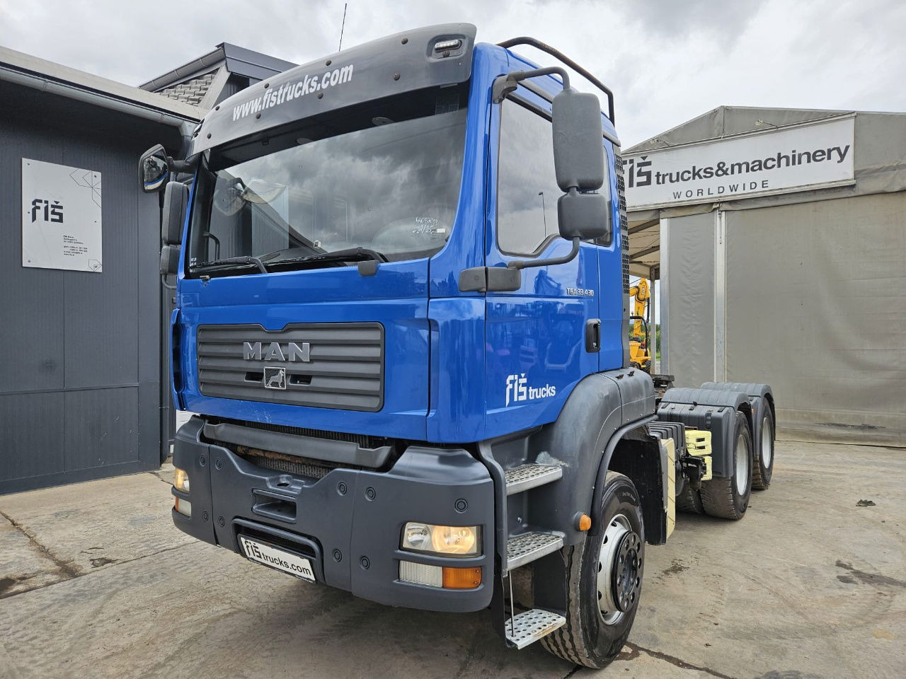 MAN TGA 33.430 6x4 tractor unit - tipper hydraulics - Tegljač: slika 1 MAN TGA 33.430 6x4 tractor unit - tipper hydraulics - Tegljač: slika 1