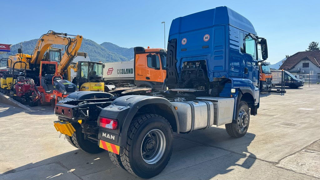 MAN TGS 18.500 4X4 tractor unit - cardan - spring - Tegljač: slika 5 MAN TGS 18.500 4X4 tractor unit - cardan - spring - Tegljač: slika 5