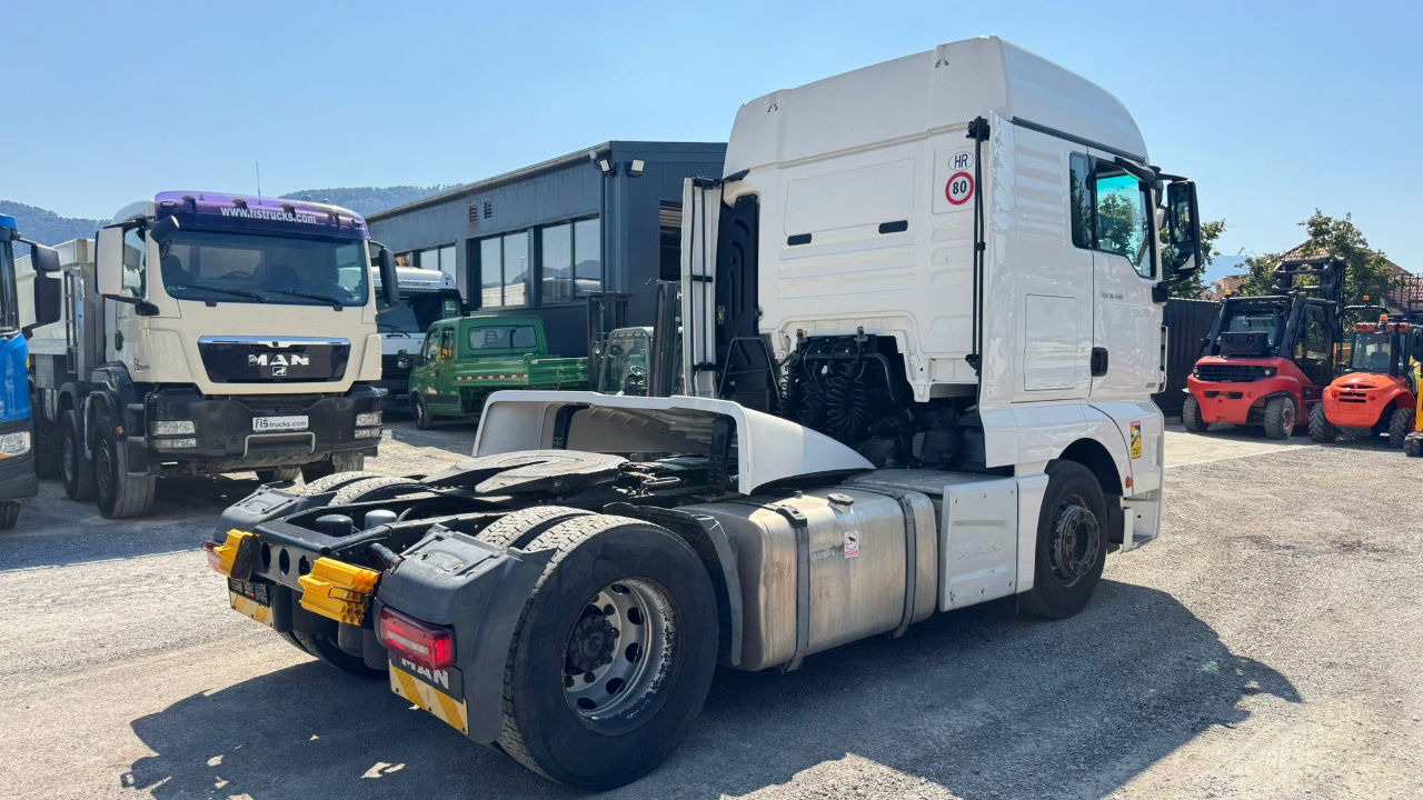 MAN TGX 18.460 4X2 tractor unit -retarder - Tegljač: slika 5 MAN TGX 18.460 4X2 tractor unit -retarder - Tegljač: slika 5