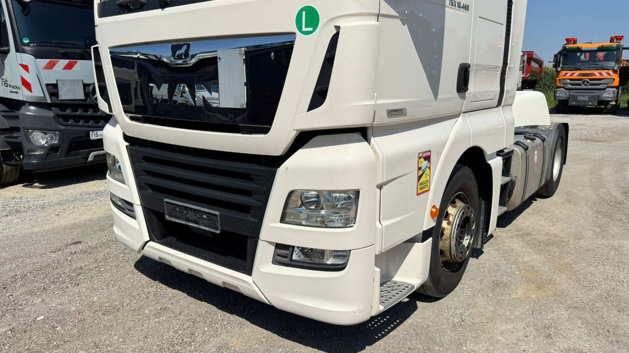 MAN TGX 18.460 4X2 tractor unit -retarder - Tegljač: slika 2 MAN TGX 18.460 4X2 tractor unit -retarder - Tegljač: slika 2