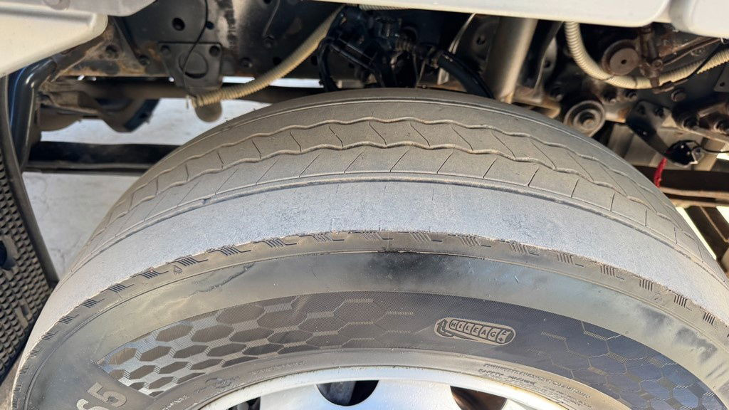 Mercedes-Benz Actros 1841 LS 4x2 tractor unit - Tegljač: slika 5 Mercedes-Benz Actros 1841 LS 4x2 tractor unit - Tegljač: slika 5