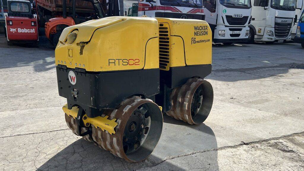 WACKER NEUSON Neuson RT 82 SC-2 - Remote Control - Mini valjak: slika 4 WACKER NEUSON Neuson RT 82 SC-2 - Remote Control - Mini valjak: slika 4