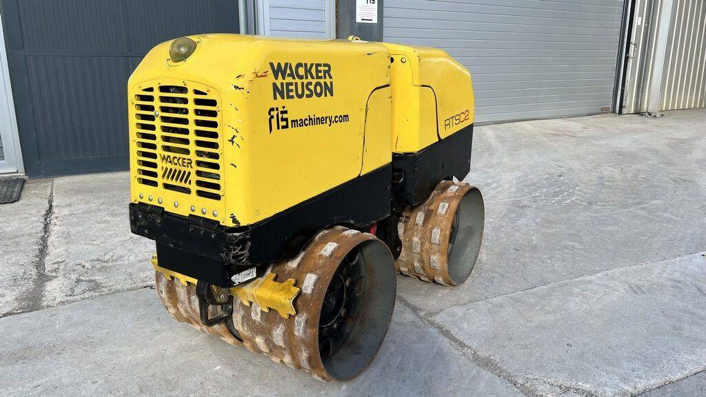 WACKER NEUSON Neuson RT 82 SC-2 - Remote Control - Mini valjak: slika 1 WACKER NEUSON Neuson RT 82 SC-2 - Remote Control - Mini valjak: slika 1