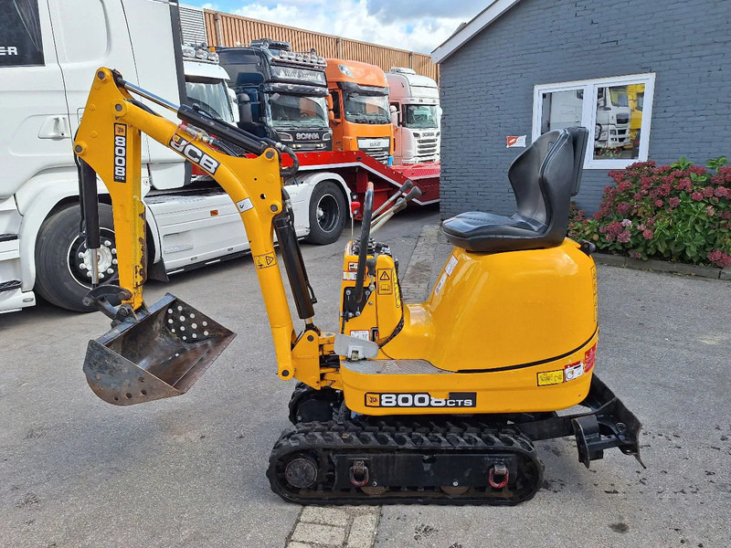 JCB 8008 CTS - Mini bager: slika 2 JCB 8008 CTS - Mini bager: slika 2