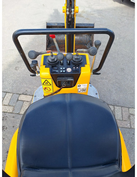 JCB 8008 CTS - Mini bager: slika 4 JCB 8008 CTS - Mini bager: slika 4