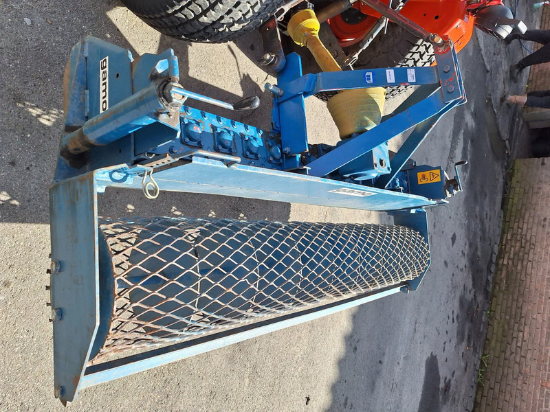 Vučno vozilo Kubota B2150: slika 14 Vučno vozilo Kubota B2150: slika 14