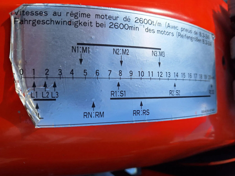 Vučno vozilo Kubota B2150: slika 18 Vučno vozilo Kubota B2150: slika 18