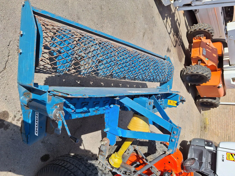 Vučno vozilo Kubota B2150: slika 13 Vučno vozilo Kubota B2150: slika 13