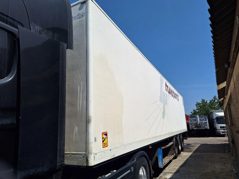 Lecitrailer 3E20BD1SP - Poluprikolica sa zatvorenim sandukom: slika 4 Lecitrailer 3E20BD1SP - Poluprikolica sa zatvorenim sandukom: slika 4