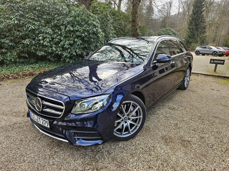 Mercedes-Benz E-Klasse E-Klasse - Automobil: slika 2 Mercedes-Benz E-Klasse E-Klasse - Automobil: slika 2