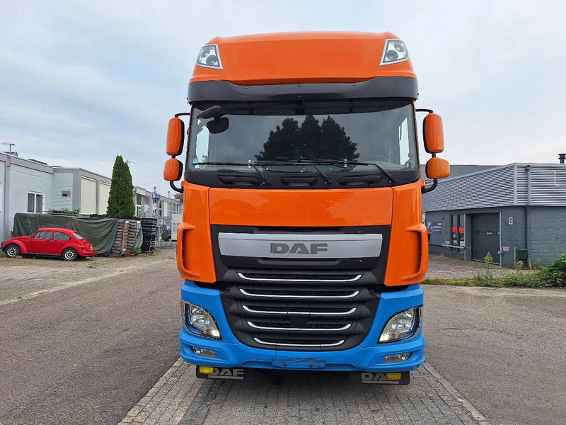 DAF XF 460 XF 460 MET ZF RETARDER - Tegljač: slika 2 DAF XF 460 XF 460 MET ZF RETARDER - Tegljač: slika 2