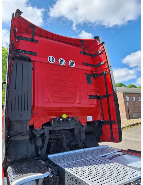 Iveco Stralis 510 Stralis 510 - Tegljač: slika 4 Iveco Stralis 510 Stralis 510 - Tegljač: slika 4