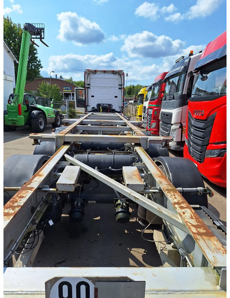 Trailor SYY3TT ADR - Poluprikolica za prevoz kontejnera/ Poluprikolica sa promenjivim sandukom: slika 5 Trailor SYY3TT ADR - Poluprikolica za prevoz kontejnera/ Poluprikolica sa promenjivim sandukom: slika 5