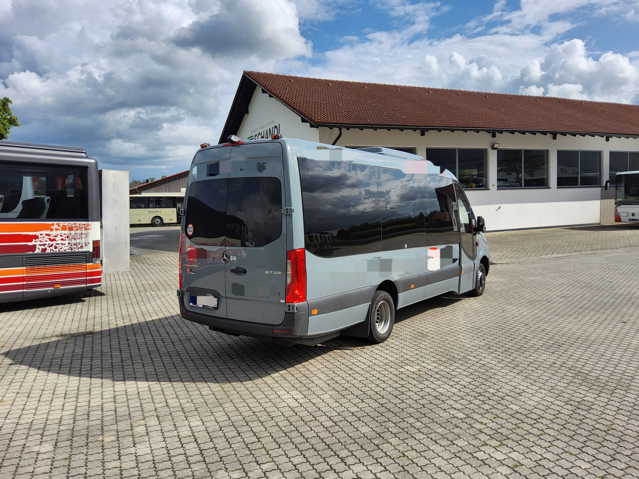 Mercedes Benz 517 cdi BusDesign Comfort 19+1+1 Schlafsitze / USB / Klima / Automatik - Minibus, Putnički kombi: slika 4 Mercedes Benz 517 cdi BusDesign Comfort 19+1+1 Schlafsitze / USB / Klima / Automatik - Minibus, Putnički kombi: slika 4