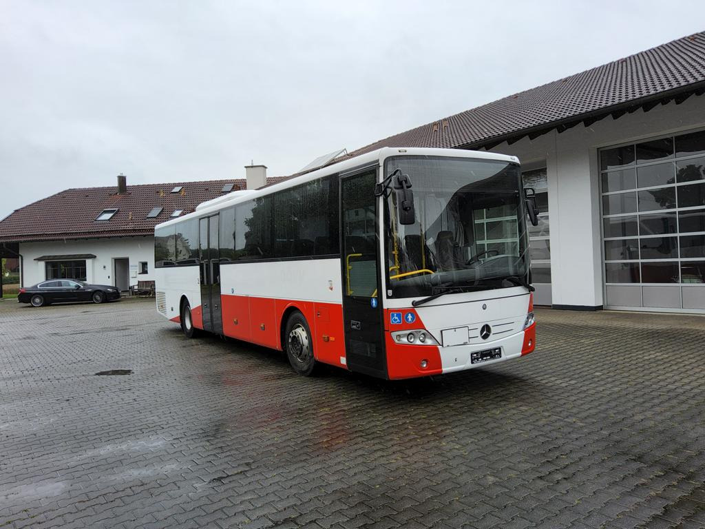 Mercedes Benz O 560 Intouro Euro 6 / Klima / Automatik / Lift - Prigradski autobus: slika 1 Mercedes Benz O 560 Intouro Euro 6 / Klima / Automatik / Lift - Prigradski autobus: slika 1