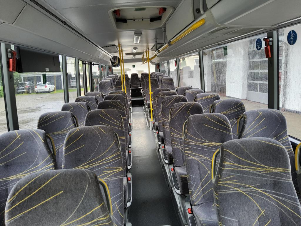Mercedes Benz O 560 Intouro Euro 6 / Klima / Automatik / Lift - Prigradski autobus: slika 5 Mercedes Benz O 560 Intouro Euro 6 / Klima / Automatik / Lift - Prigradski autobus: slika 5