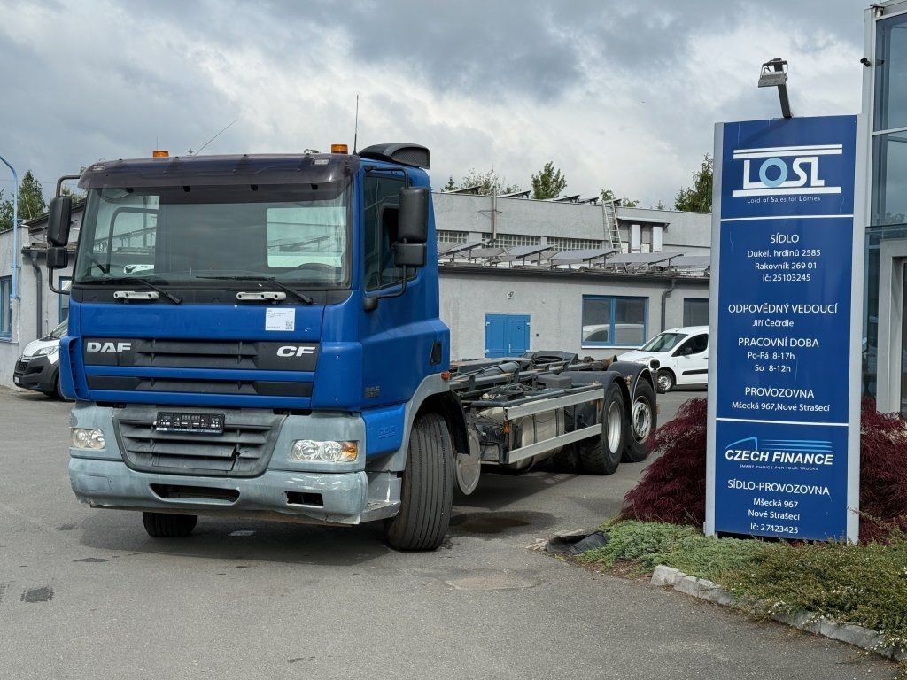DAF CF85.380 6x2 EURO 3 - Kamion sa hidrauličnom kukom: slika 3 DAF CF85.380 6x2 EURO 3 - Kamion sa hidrauličnom kukom: slika 3