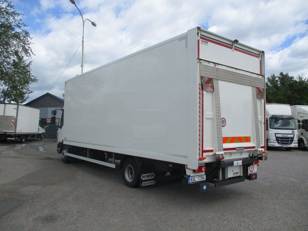 DAF LF 230 Dhollandia 2T - Kamion sa zatvorenim sandukom: slika 5 DAF LF 230 Dhollandia 2T - Kamion sa zatvorenim sandukom: slika 5
